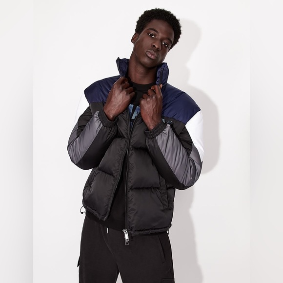 Armani Exchange IRIDESCENT LOGO CREW NECK SWEATSHIRT - Picture 5 of 8